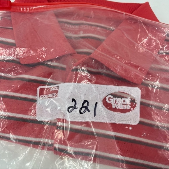 Nike Dri Fit Golf ShortSleeve Shoes - Picture 8 of 8